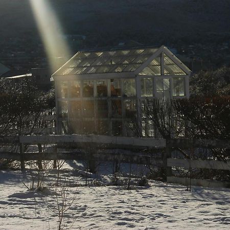 Oikos Hotel Ushuaia Bagian luar foto