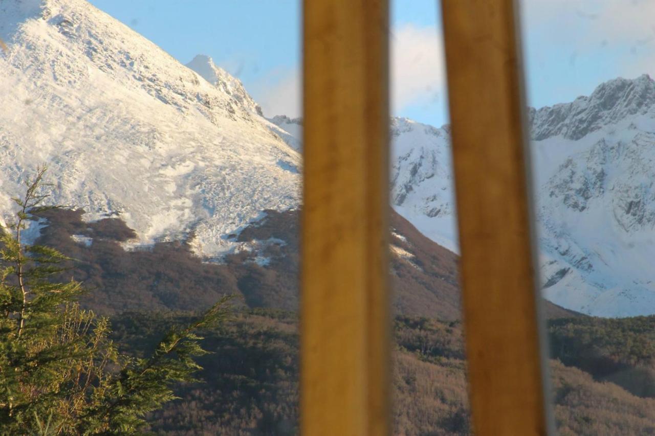 Oikos Hotel Ushuaia Bagian luar foto