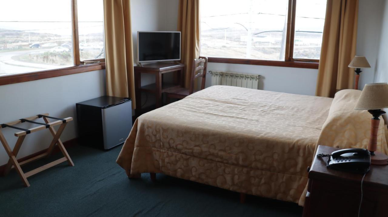 Oikos Hotel Ushuaia Bagian luar foto
